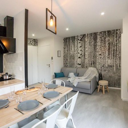 Appart-Hotel N 4 Calme Avec Terrasse, Wi-Fi Haut Debit, Petit-Dejeuner, Room-Service Et Parking Prive Chouzelot エクステリア 写真